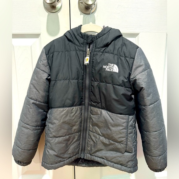 The North Face Kids' Reversible Water Repellent coat - Picture 1 of 3